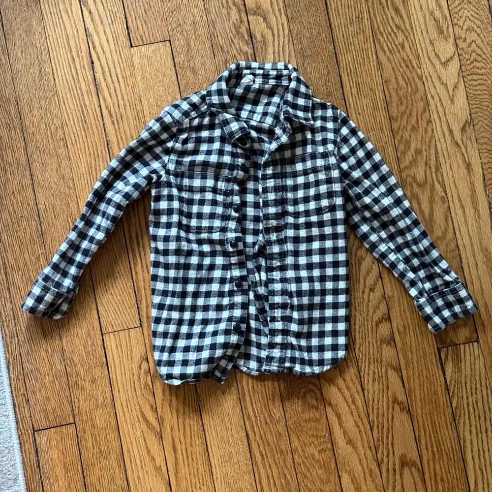 Gap Kids Black and White Checkered Shirt - Size 4